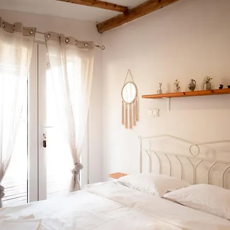 Olive House Rezo